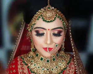 Bridal makeup artist in Varanasi