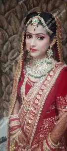 Bridal makeup artist in Varanasi