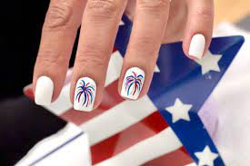 what an American manicure is